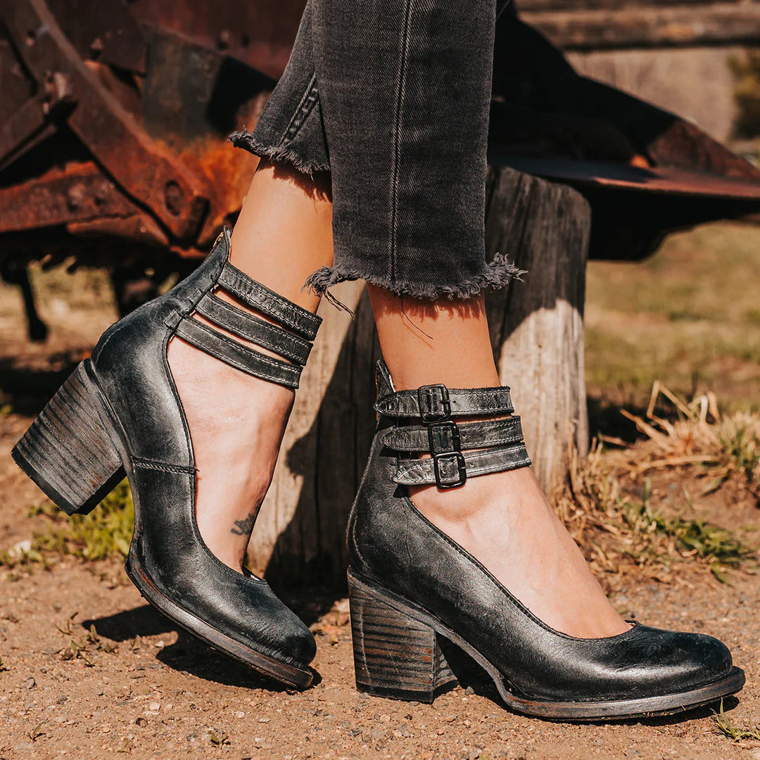 Nouara | Vintage Pumps