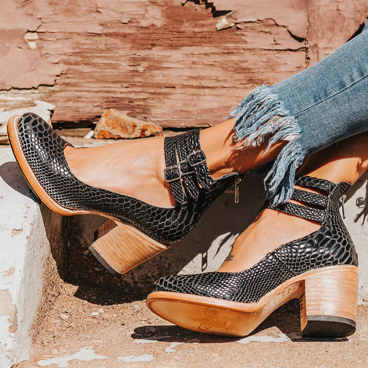 Nouara | Vintage Pumps