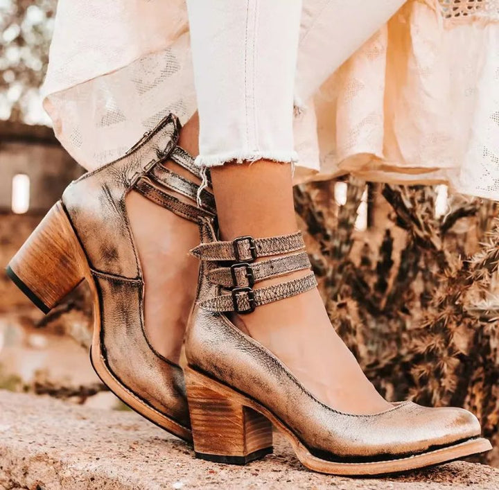 Nouara | Vintage Pumps