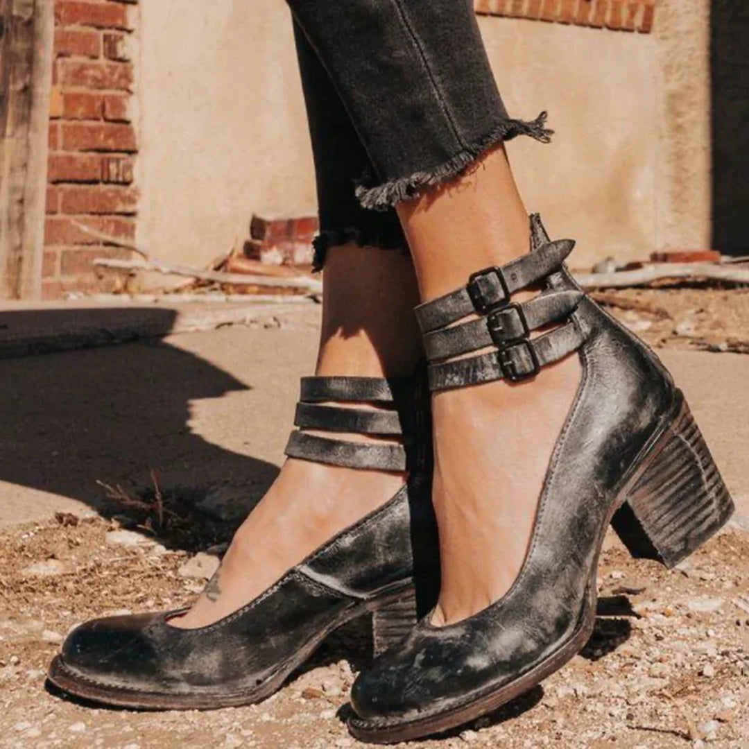 Nouara | Vintage Pumps