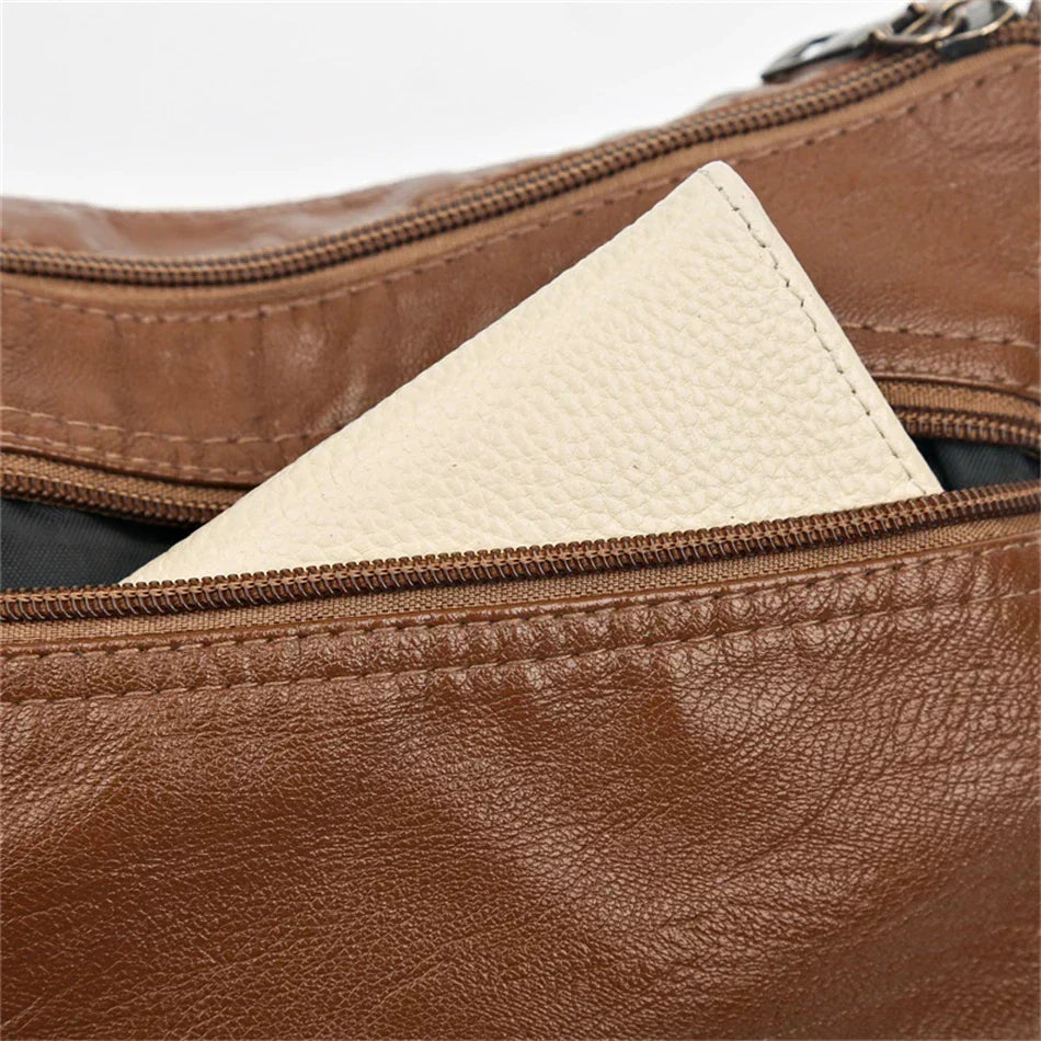 Ayra | Vegan Leather in Vintage Style