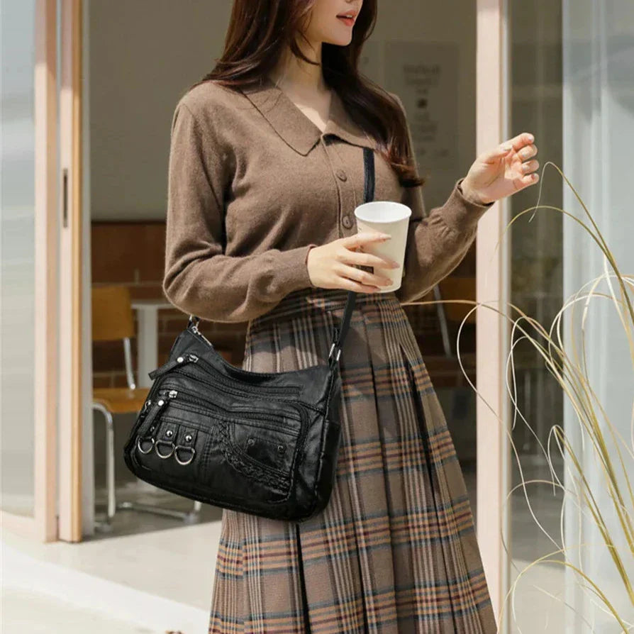 Ayra | Vegan Leather in Vintage Style